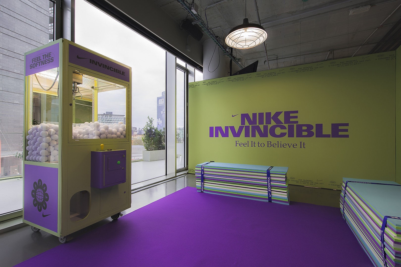 Nike Invincible
